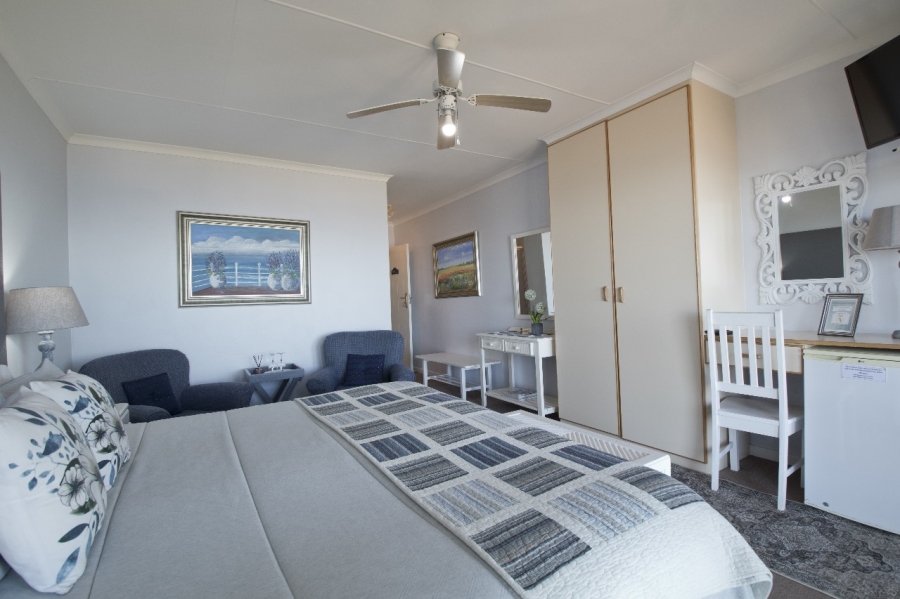 11 Bedroom Property for Sale in Dana Bay Western Cape